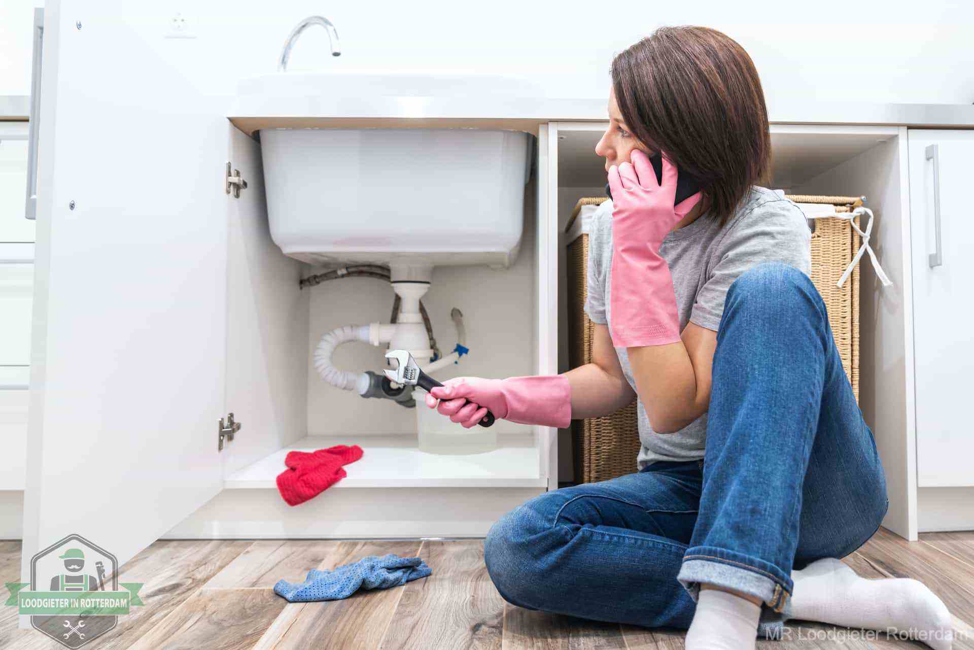 verstopping toilet leiderdorp
